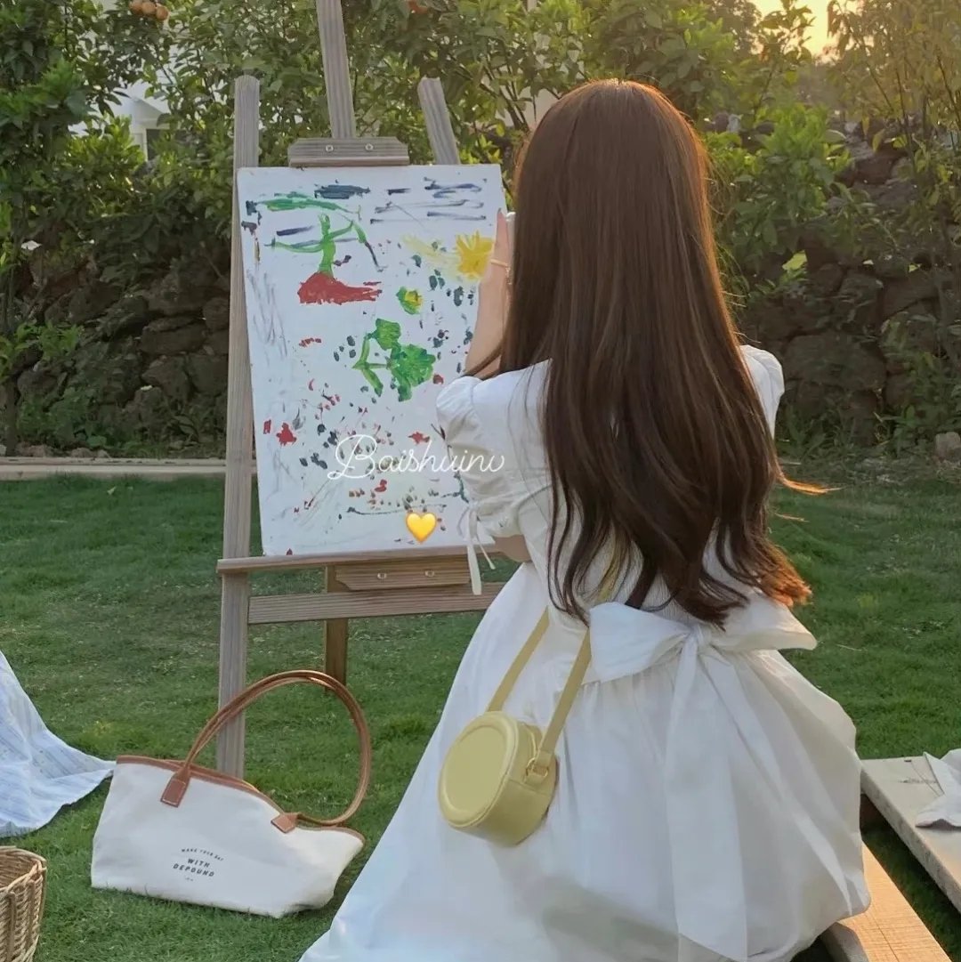 十五的月亮十六圆